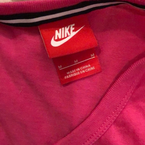 Nike pink muscle T - Picture 2 of 2